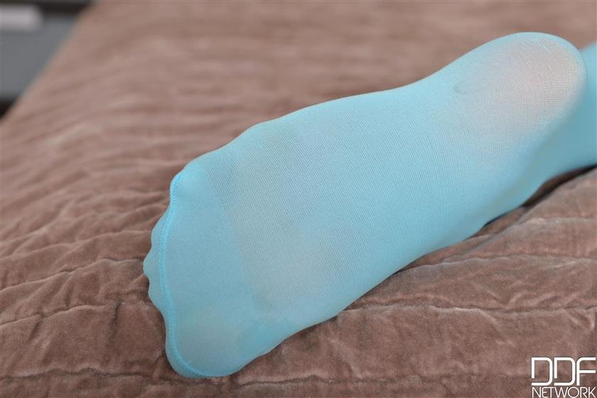 Cover 5 Pantyhose Teaser - Her Endless Legs Make Him Wanna Fuck Her Ass 75 Photos