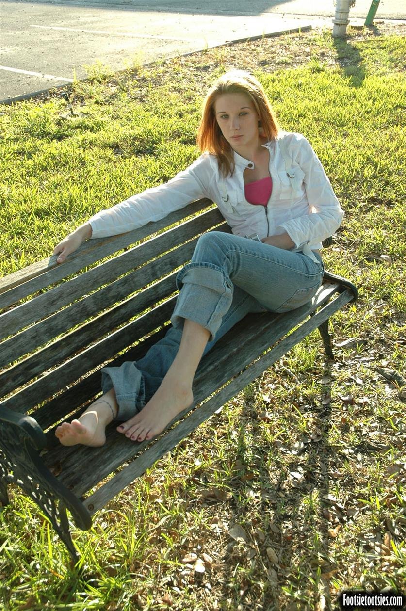 Cover 3 Brittani 53 Photos