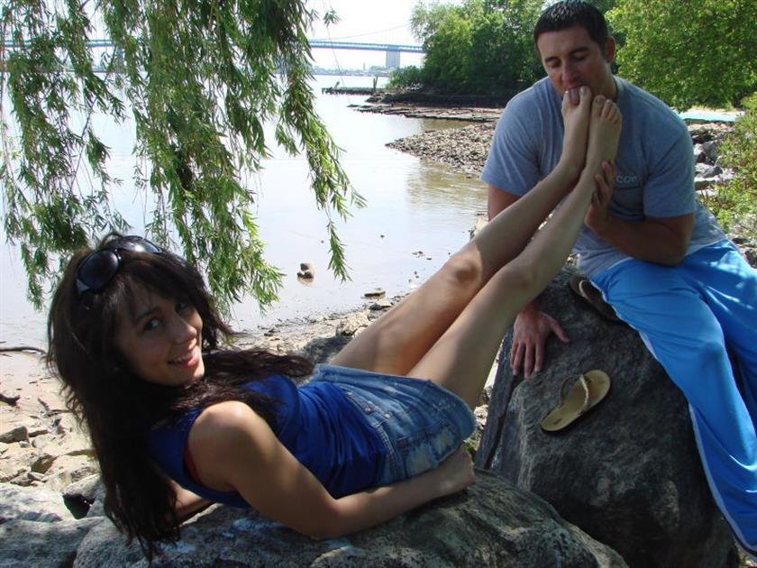 Cover 6 A foot worship pick up 35 Photos