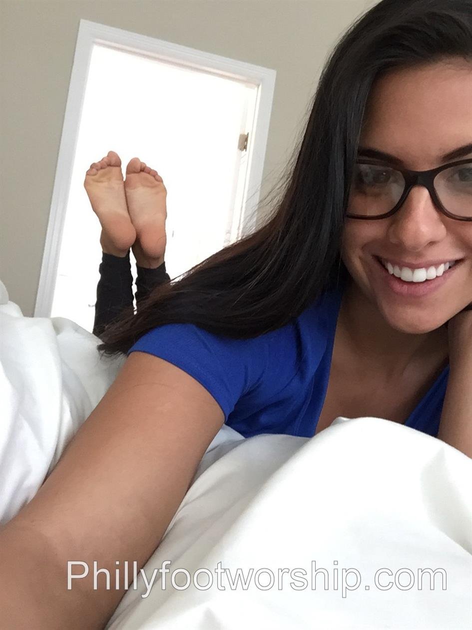 Cover 2 Bree Size 9 Internet Foot Model 25 Photos