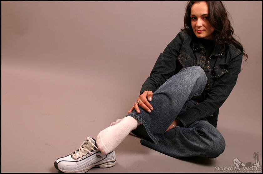Cover 6 Maria with tan knee highs and barefoot 71 Photos