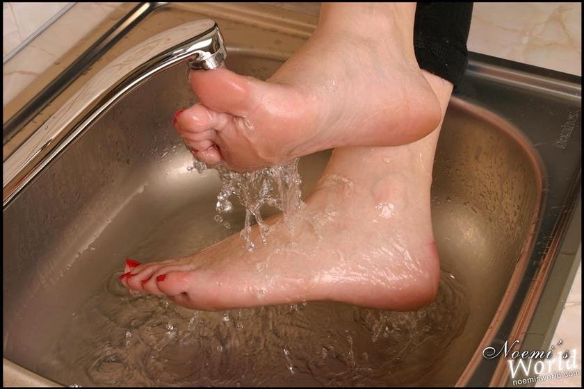 Cover 2 Sandra showing feet in the kitchen 66 Photos