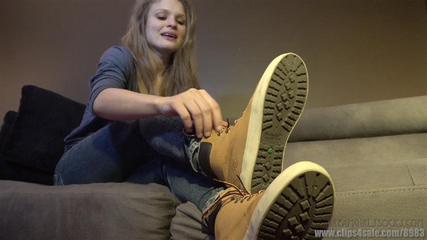 Dreamgirls in Socks - Brookes Feet In Your Face