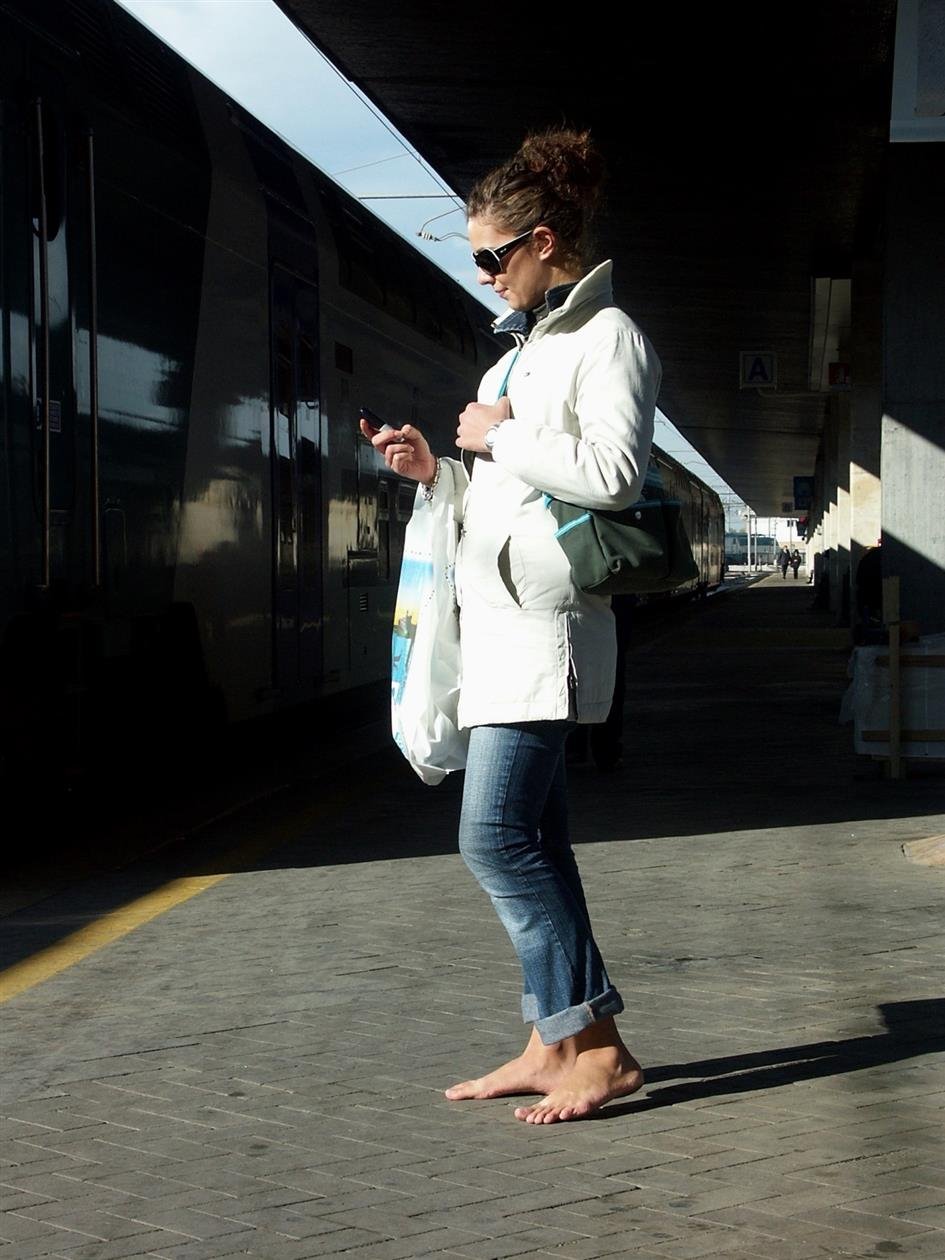 Cover 4 Fresh Urban Feet: introducing LUISA 21 Photos