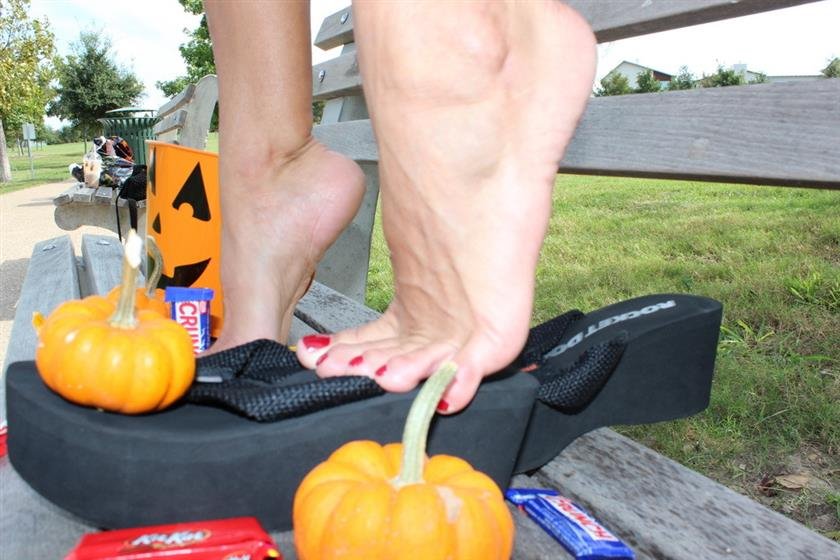 Hot Texas Feet - C.J.: Set 1 of 2