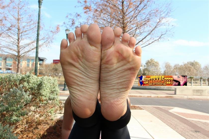 Hot Texas Feet - Brianna: Set 2 of 2