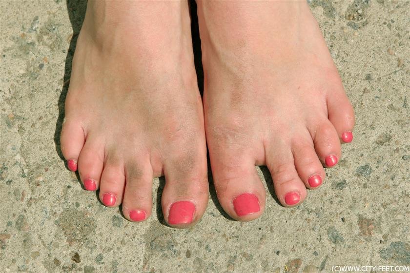 Cover 5 Barefoot in summer city. Part 2. 56 Photos